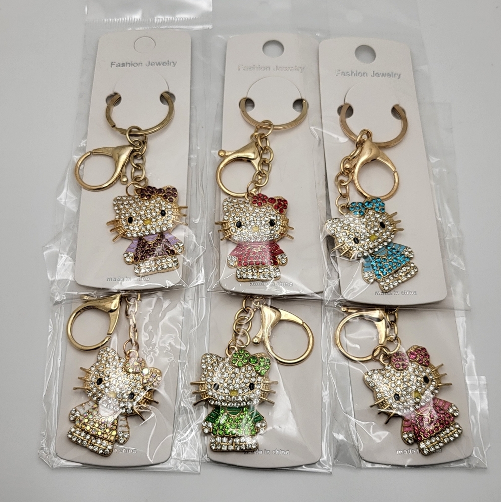 HELLO KITTY Bling Keychain NEW - Picture 5 of 5